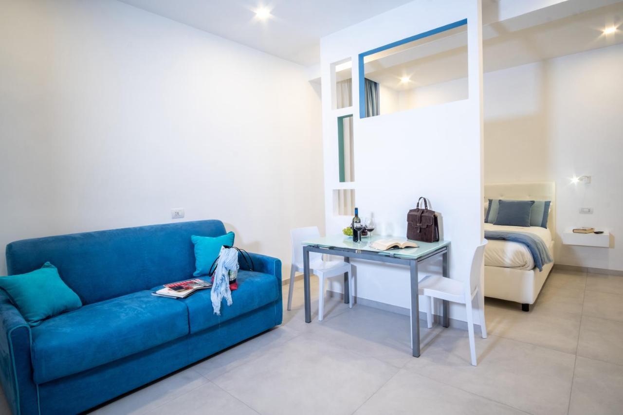 Leone Rosso Apartments ซอร์เรนโต ภายนอก รูปภาพ